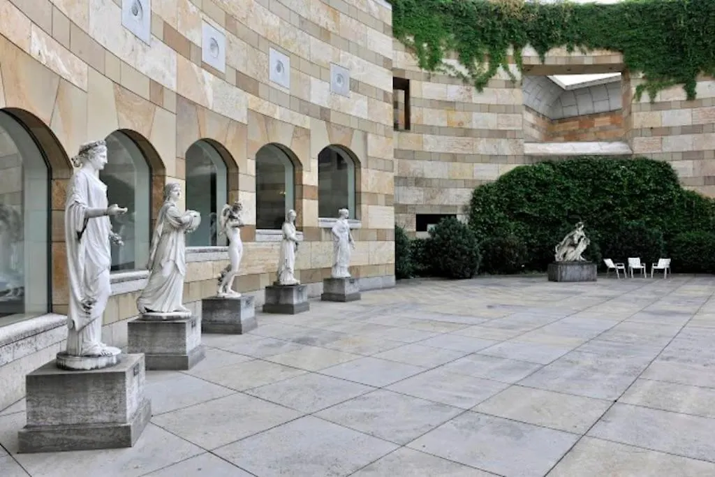 Zentrales Apt In Stuttgart, 3 Zimmer Fuer 10 Gaeste 0*, Stuttgart Germany